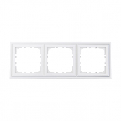 Рамка LK Studio 3-постовая (белый) CLASSIC 894304-1