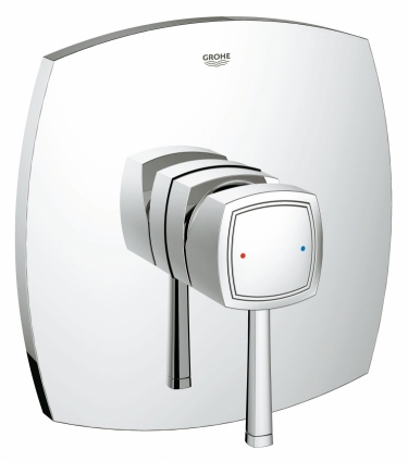 Смеситель Grohe Grandera для ванны с душем