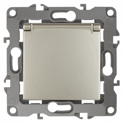 Розетка ЭРА 12 2P E Schuko со шторками с крышкой 16A 250V 12-2103-04